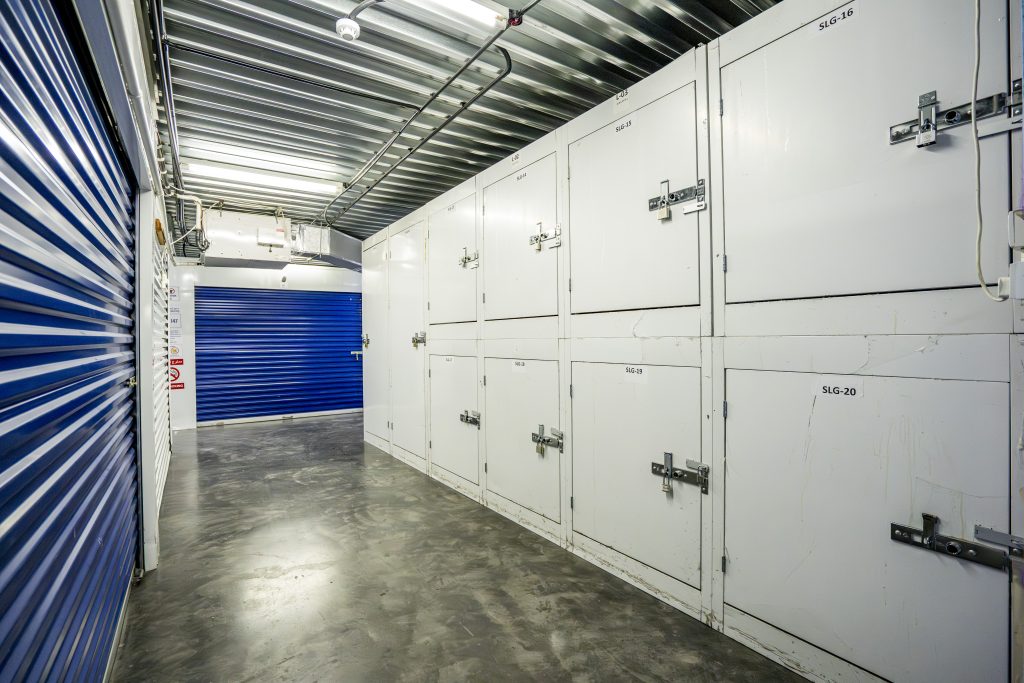 EAZY storage lockers